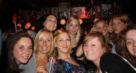 Pub Crawl Volendam